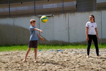 Beach Volleyball Camp Horn