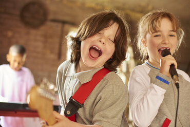 Harmony & Hustle – Music Meets Sports