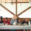 Gemeinsame Mahlzeit im ROOTS Naturcamp Österreich